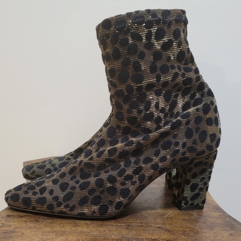 Anthropologie × Farylrobin × Lisbon Velvet Heeled Boots _ - Picture 3 of 9